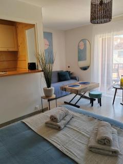Deux beaux studios, rue piétonne, bord de mer, CLIM - Bandol - 0