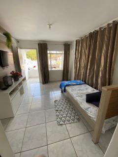 Casa grande até 5 hospedes - Joinville - 4