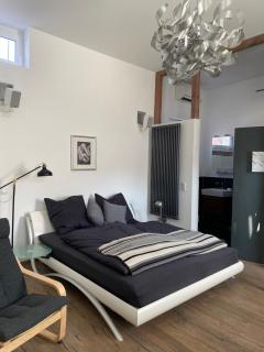 Idyllisches Zimmer in Traumlage - Neustadt an der Weinstraße - 0