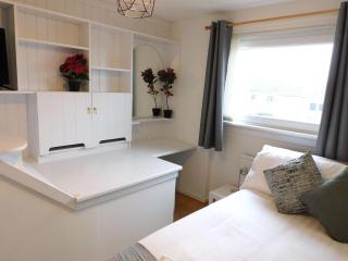 Newly refurbished 3 bedroom home in East Kilbride - East Kilbride - 5