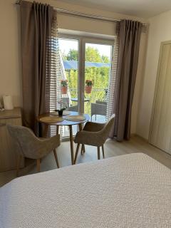 Apartamentai šalia baseino - 2