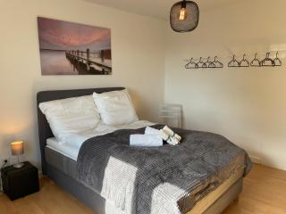 Sonniges Apartment, W-lan, Parkplatz, Autobahnnah, S-Bahn , Messe - 7