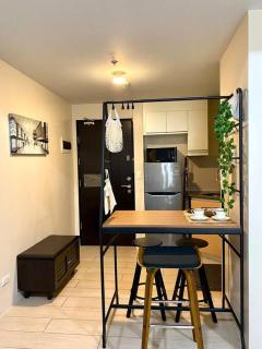 Layover staycation walking distance to NAIA T3 - Manila - 4