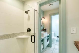 The Ashley Carriage House Suite Includes Breakfast - 4