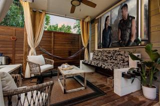 Private Downtown Oasis Home Hot Tub & Fire Pit - 9