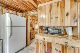 Cozy Cabin Near Grindstone Lake and Downtown! - Ruidoso - 1