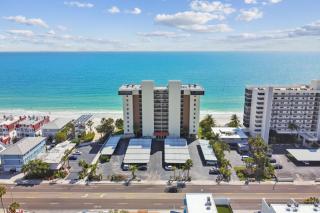 2BR Condo! Wraparound Deck with Sunset Views - 7