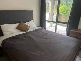 Sunny & large house across from the beach - Mount Maunganui - 4