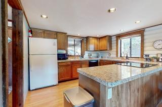 Whispering Pines Lakehouse - 2