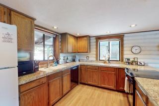 Whispering Pines Lakehouse - Munds Park - 1