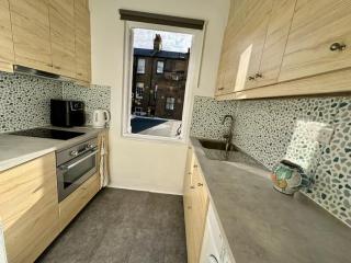 Chelsea Large 2 bed 2 Bath Sydney Street SW3 - Londra - 9