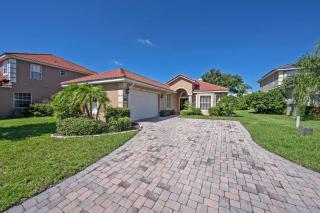 VistaPark Large 5 Bed Pool Home Close to Disney and all attractions! - 0