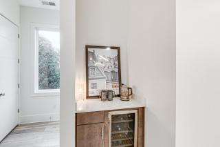 1 Mi to Downtown Nashville Townhome with Balcony! - Nashville - 1