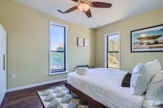 Historic Loft in Ballpark 30 Day Stay Sleeps 4 - 4