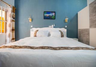 magnifique appartement, de deux balcons, très spacieux - Baguida - 3