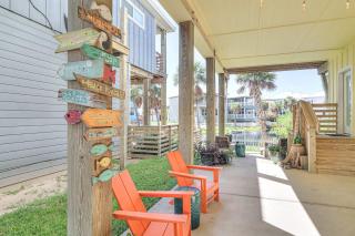 Sun Loungers Pool BBQ Balcony - Port Aransas - 8