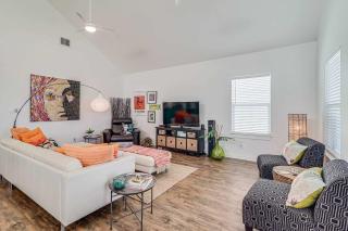 Sun Loungers Pool BBQ Balcony - 3