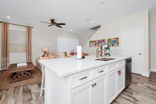 Charming Villa Near Disney With Margaritaville Resort & Island H20 Access - 8173Su - 4