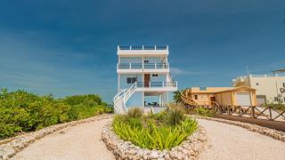 The Lor-E-Lei House - 8