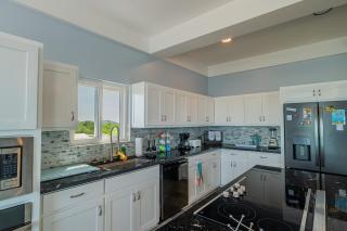 The Lor-E-Lei House - 4