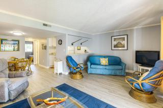Walk to Pool Riverfront Condo in Welaka! - Welaka - 8