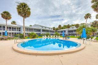 Walk to Pool Riverfront Condo in Welaka! - Welaka - 9