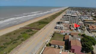 Casa de praia toda mobiliada na primeira quadra da ilha de Guriri São Mateus ES - São Mateus - 9
