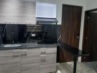 Cerca A La Embajada Apartaestudi - Bogota - 1