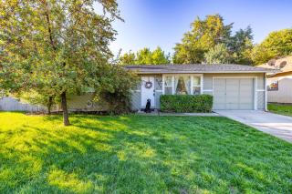 Cozy Boise Home with Private Yard and Game Room - Boise - 0