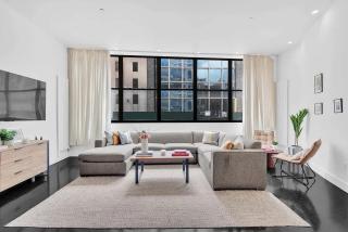 Waverly Lane by Rove Travel 3 BR Chelsea Apt - New York - 9