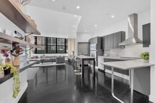 Waverly Lane by Rove Travel 3 BR Chelsea Apt - New York - 3