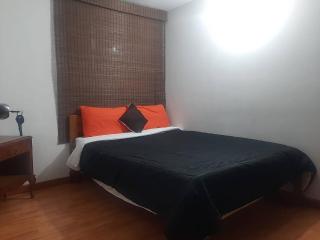 Room in Guest room - Cerca A La Embajada Familiar - Bogotá - 0