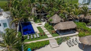 6BR Exclusive Beachfront Villa w/ Pool in Tulum - Balcheil - 9