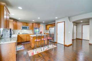 Family-Friendly Home with Patio and Garden in Everett! - Everett - 1