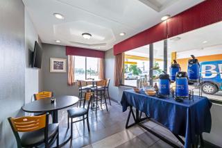 Best Western Inn at the Rochester Airport - Rochester - 6