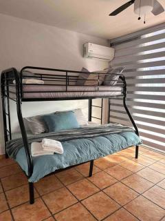 Lovely Dorado Beach Villa With King Size Bed - Dorado - 2
