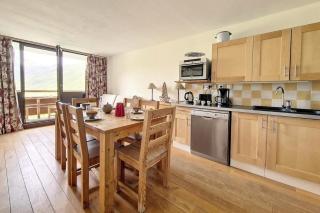 Résidence Burons - Appartement · Balcon sud MAE-9684 - Les Menuires - 6