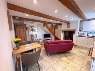 School House Cottage - Buxton - 7