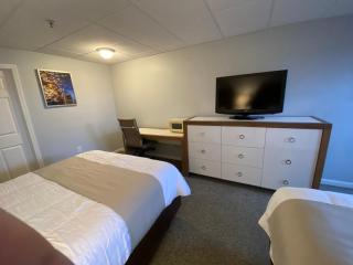 Winnisquam Lake Inn - Tilton - 5