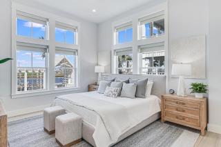 Lakeside Luxury 230 LAK - Mustang Beach - 6
