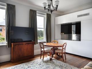 The Drawing Room - 5