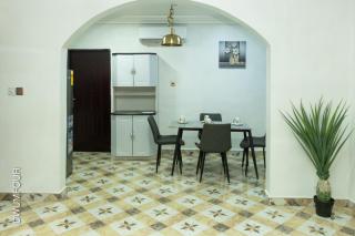 Caroline Appt -spacious deluxe 2 bedroom appt - 7