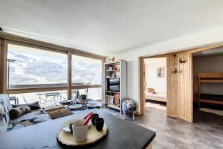 Résidence Combes - Appartement moderne · Départ et retour skis aux pieds · Balcon MAE-1074 - Les Menuires - 5