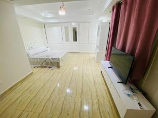 Private Apartment In Villa Zayed - 9