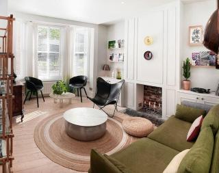 Stylish & Spacious! A Victorian House in Zone 1! - 0