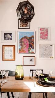 Stylish & Spacious! A Victorian House in Zone 1! - 4