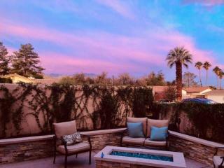 Private Casita in the Heart of Palm Desert - Palm Desert - 2