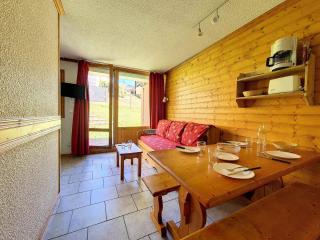 Résidence Villaret - Appartement lumineux · Départ et retour skis aux pieds · Terrasse de plain pied MAE-2454 - Les Menuires - 0