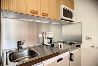 Résidence Sarvan - Appartement lumineux · Départ et retour skis aux pieds · Balcon MAE-2494 - Les Menuires - 3