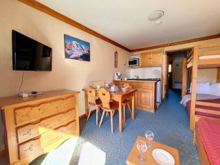 Résidence Valmonts A - Appartement standard · Départ ski aux pieds · Balcon MAE-2624 - Les Bruyères - 1